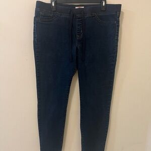 Lei’s Pull On Jogger Jeans XL Dark Wash Stretch Denim